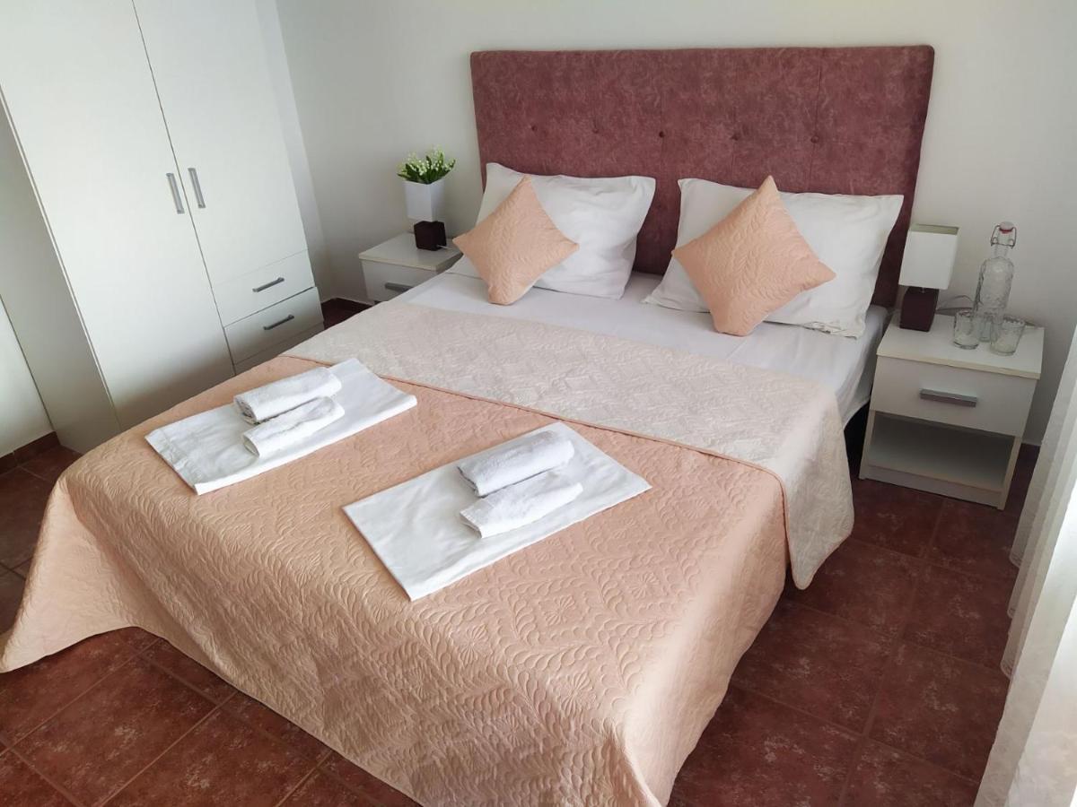 Villa Goda Tučepi Buitenkant foto